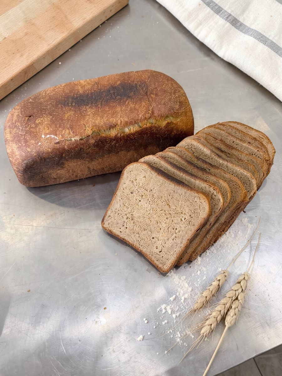 Tam buğday tost ekmeği